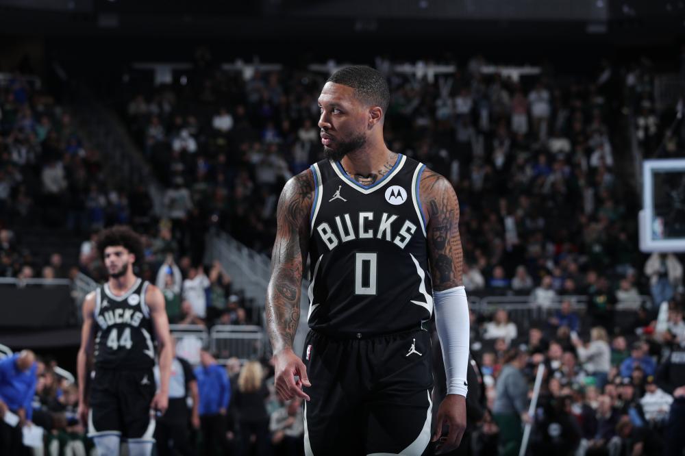 [举重]钱飞翔获得男子96公斤级总成绩金牌.